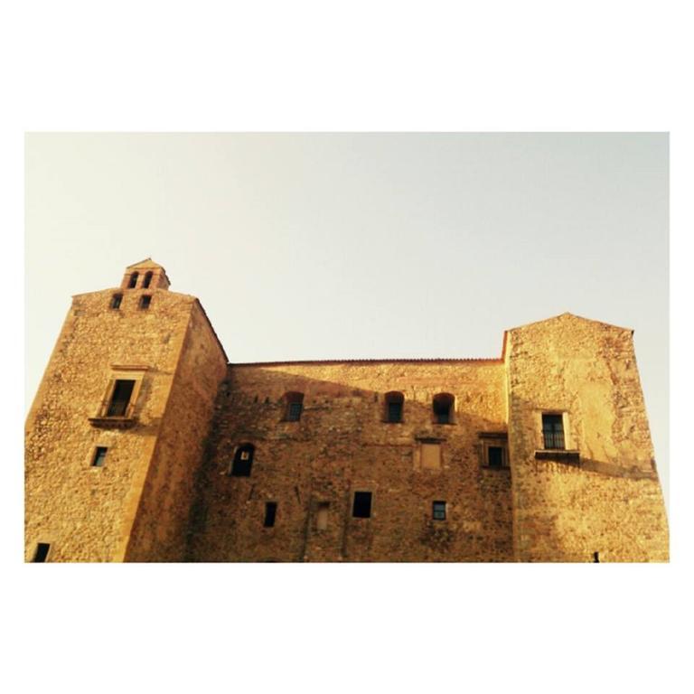 Ypsilhome Castelbuono  Kültér fotó